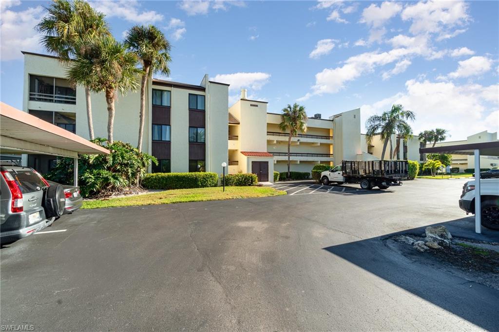 LAKEWOOD - Residential