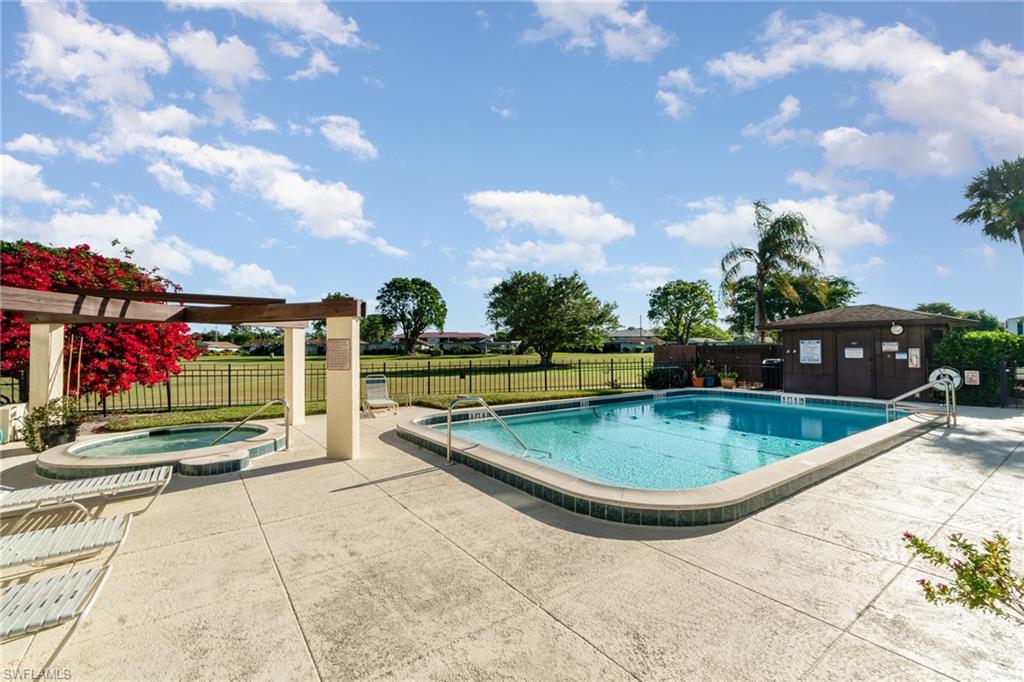 LAKEWOOD - Residential