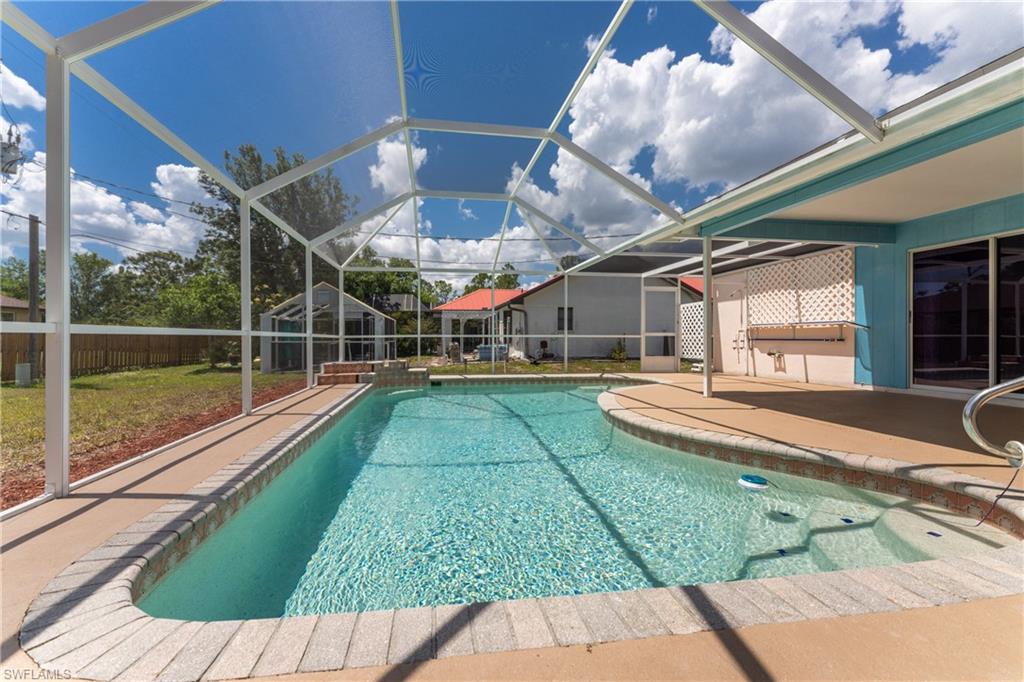 GULF COVE - Residential