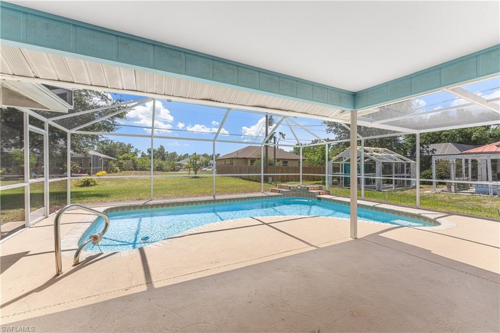 GULF COVE - Residential