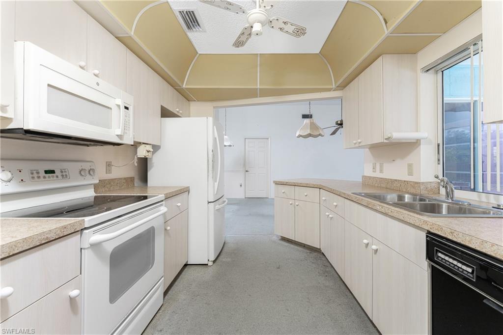 GULF COVE - Residential