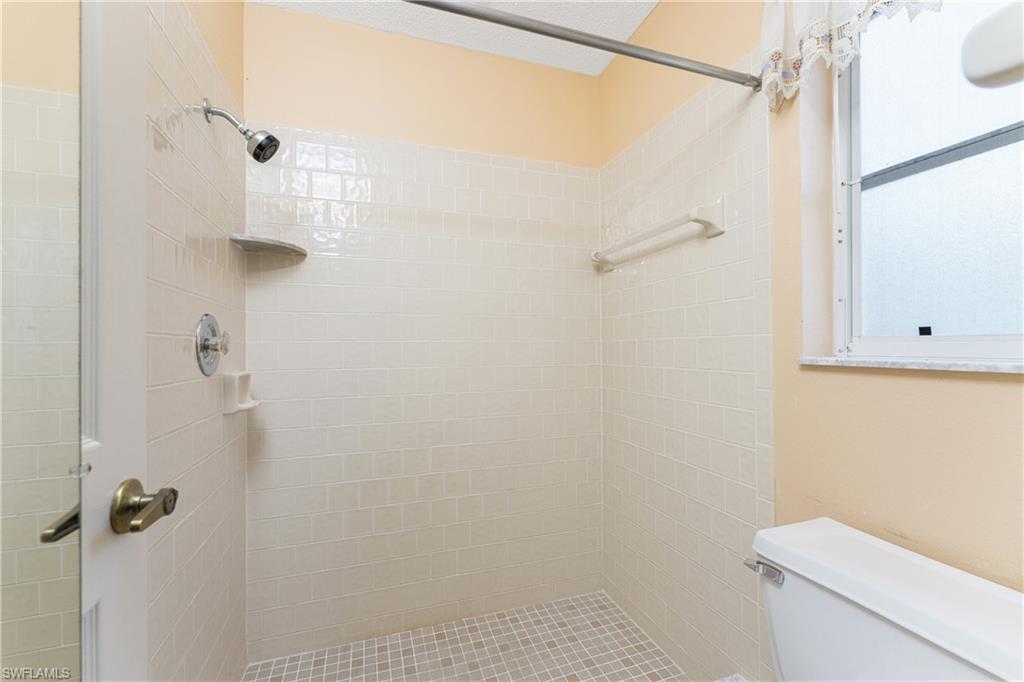 GULF COVE - Residential