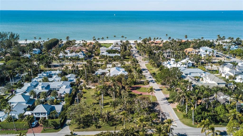 OLDE NAPLES - Residential