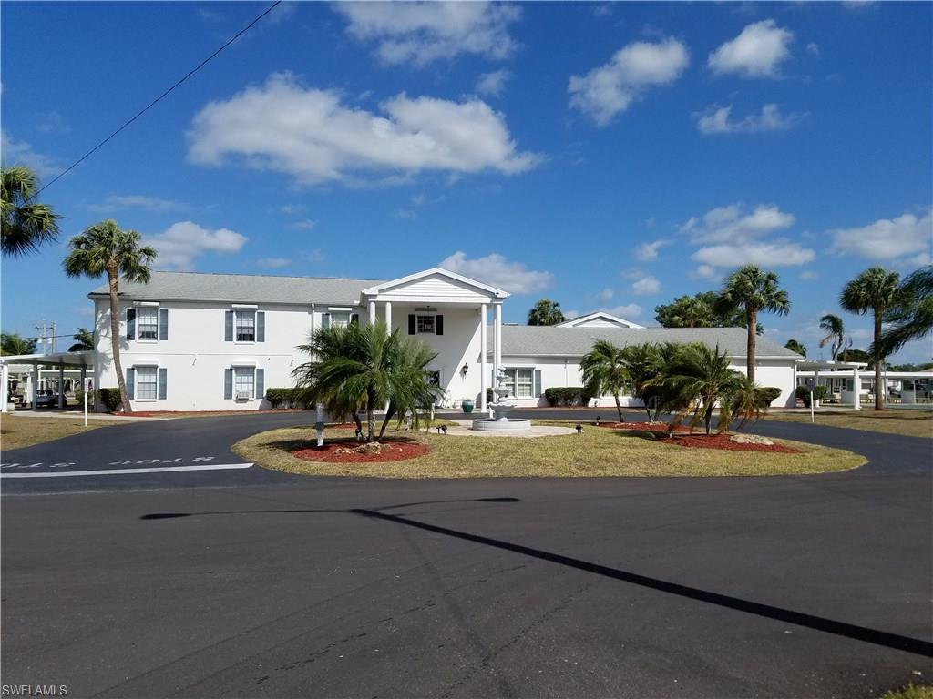CARRIAGE VILLAGE - Residential