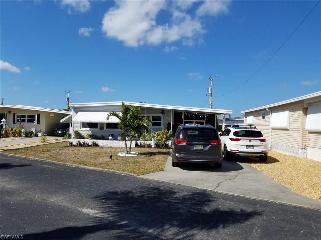 CARRIAGE VILLAGE - Residential