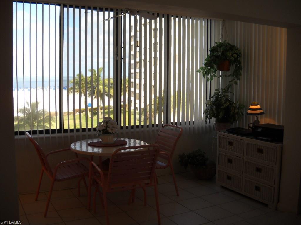 SANDARAC CONDO - Residential