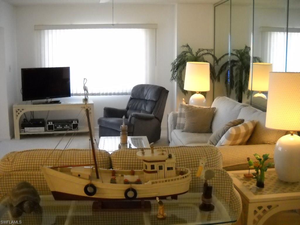 SANDARAC CONDO - Residential