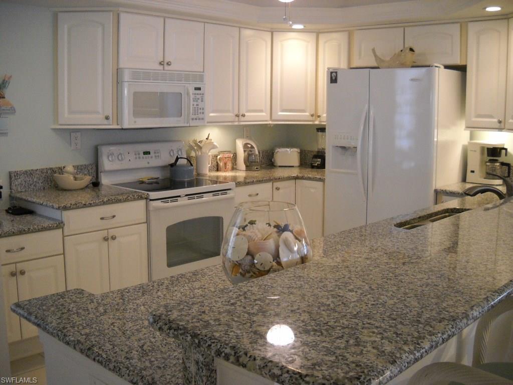 SANDARAC CONDO - Residential