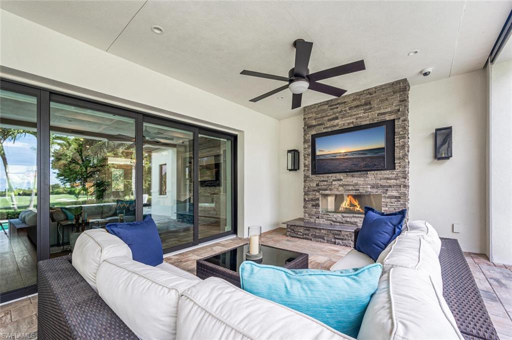 LANDINGS AT BEARS PAW - Residential