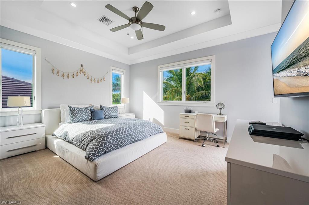 LANDINGS AT BEARS PAW - Residential