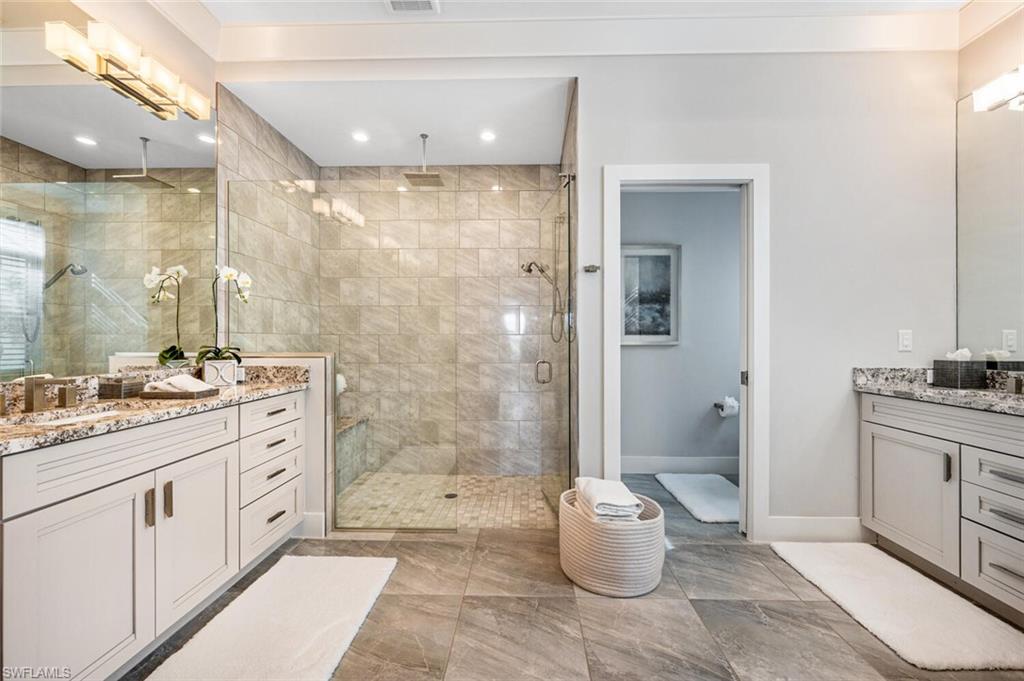 LANDINGS AT BEARS PAW - Residential