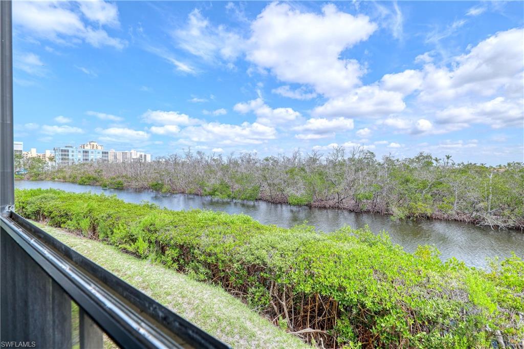 ADMIRALS BAY - Residential