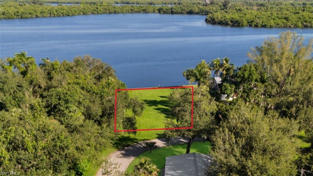 RUSSELL PARK ANEX - Land