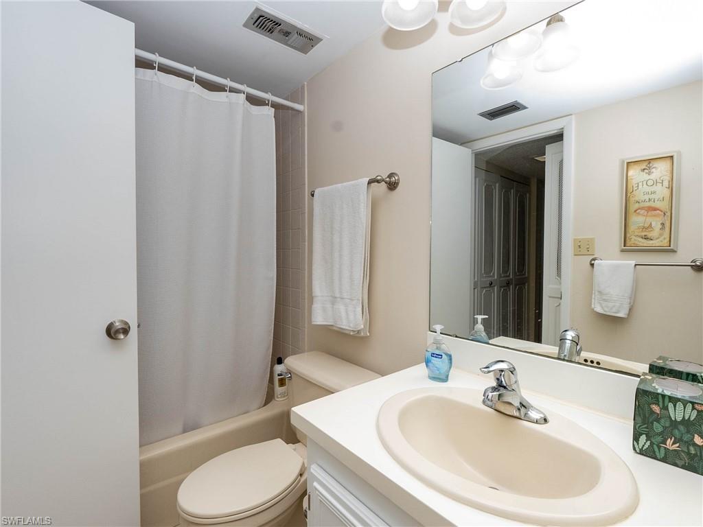 SEVEN LAKES - Residential