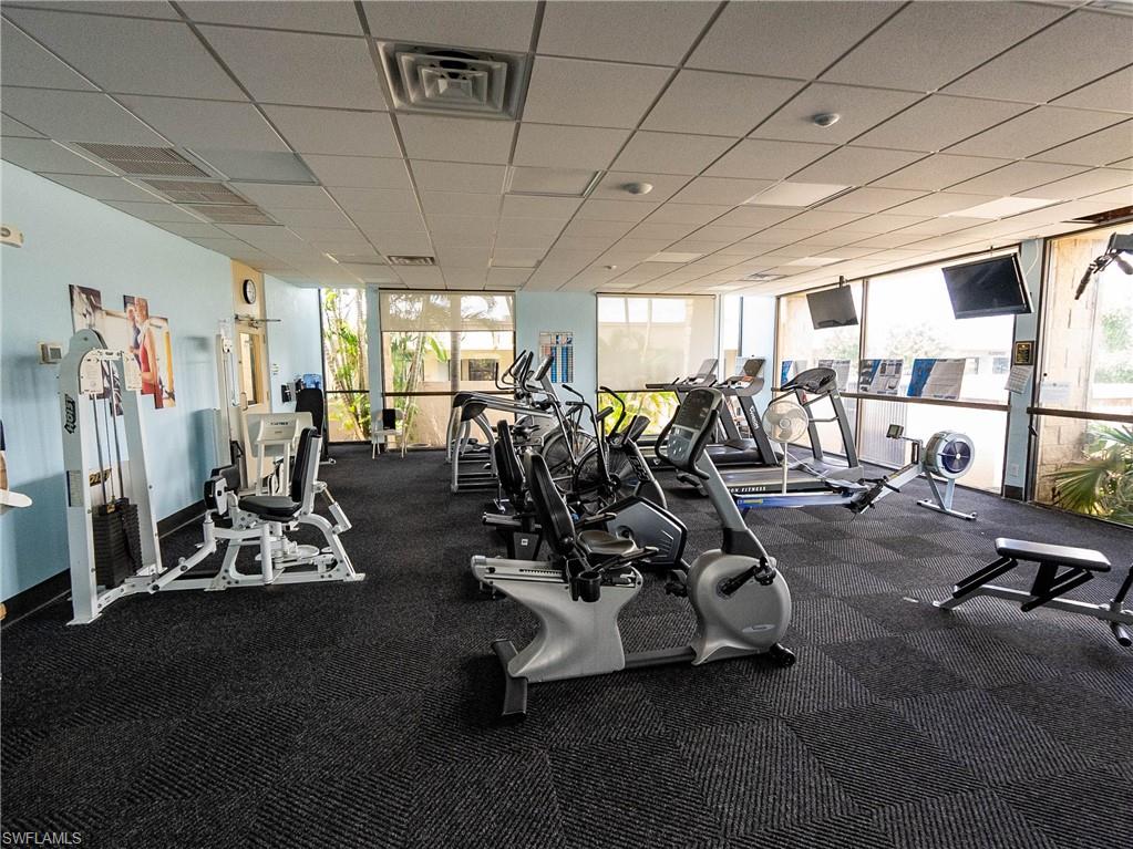 SEVEN LAKES - Residential