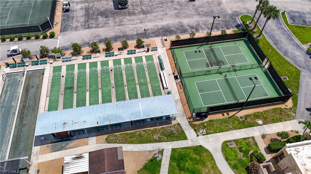 SEVEN LAKES - Residential