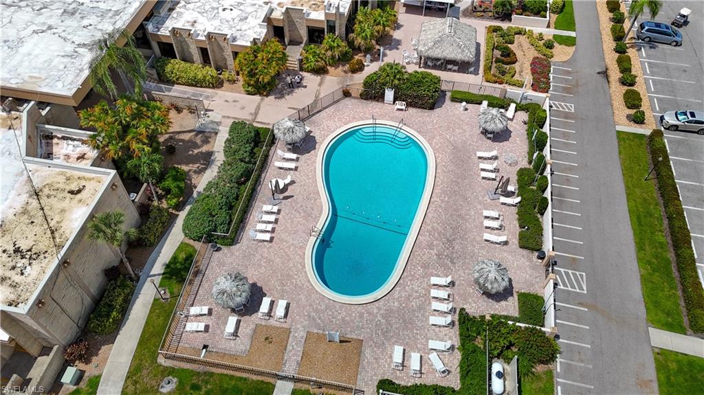 SEVEN LAKES - Residential