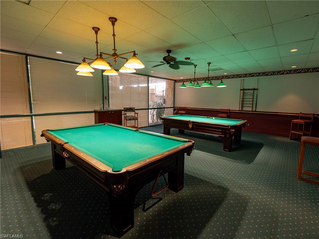 SEVEN LAKES - Residential