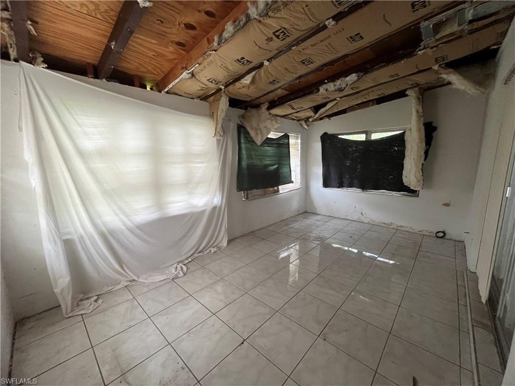 PORT CHARLOTTE - Residential