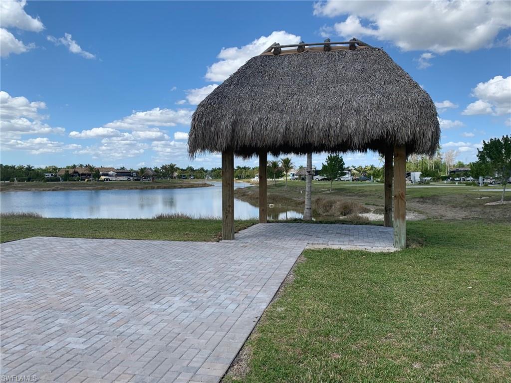 LAGUNA CARIBE - Land