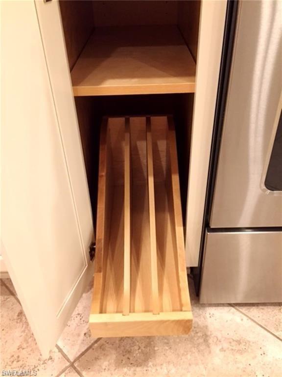 HACIENDA VILLAGE - Residential Lease