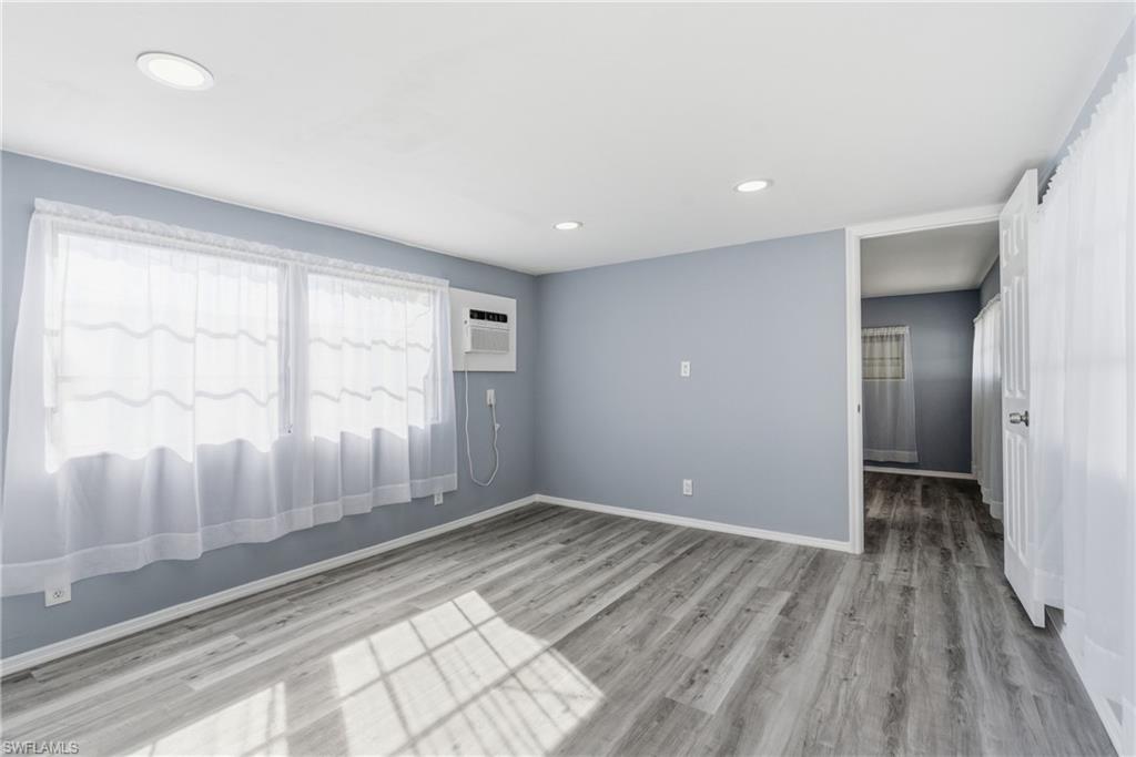 SUN-N-FUN MOBILE HOME VILLAGE - Residential