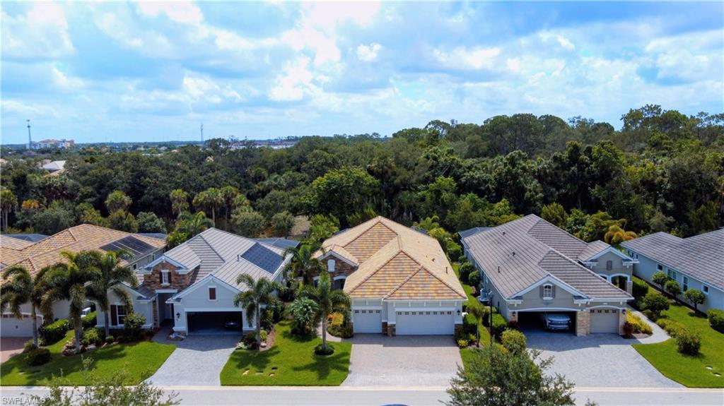 ESTERO PLACE - Residential