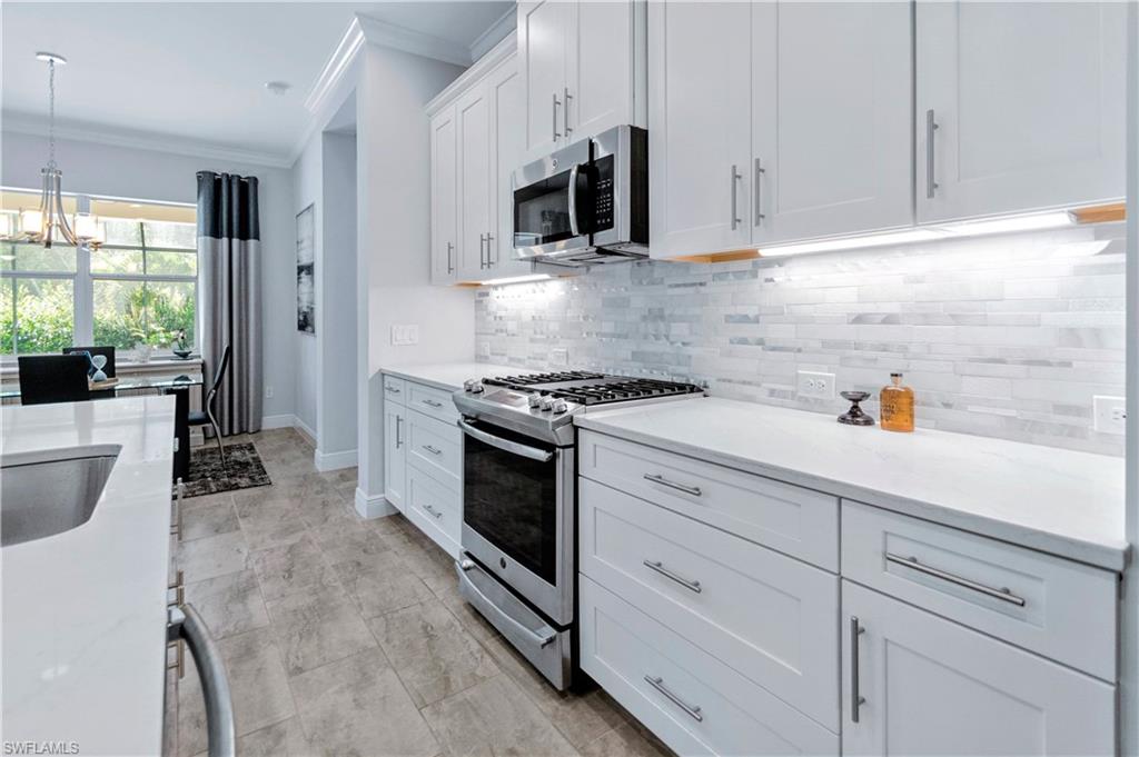 ESTERO PLACE - Residential