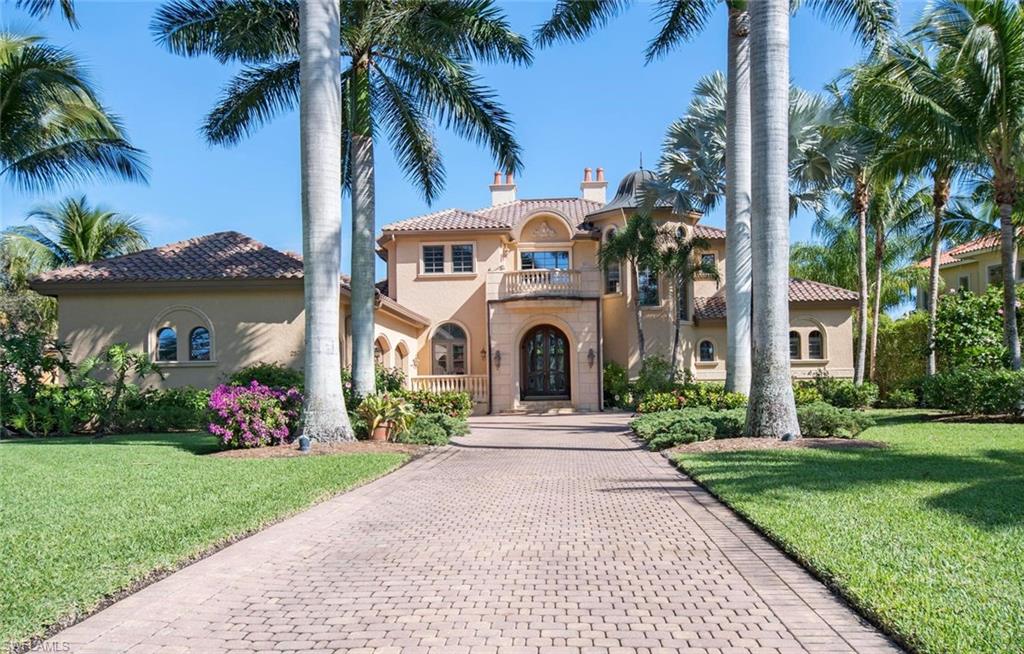 ESCADA AT TIBURON - Residential