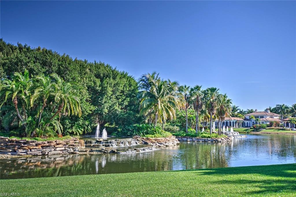 ESCADA AT TIBURON - Residential