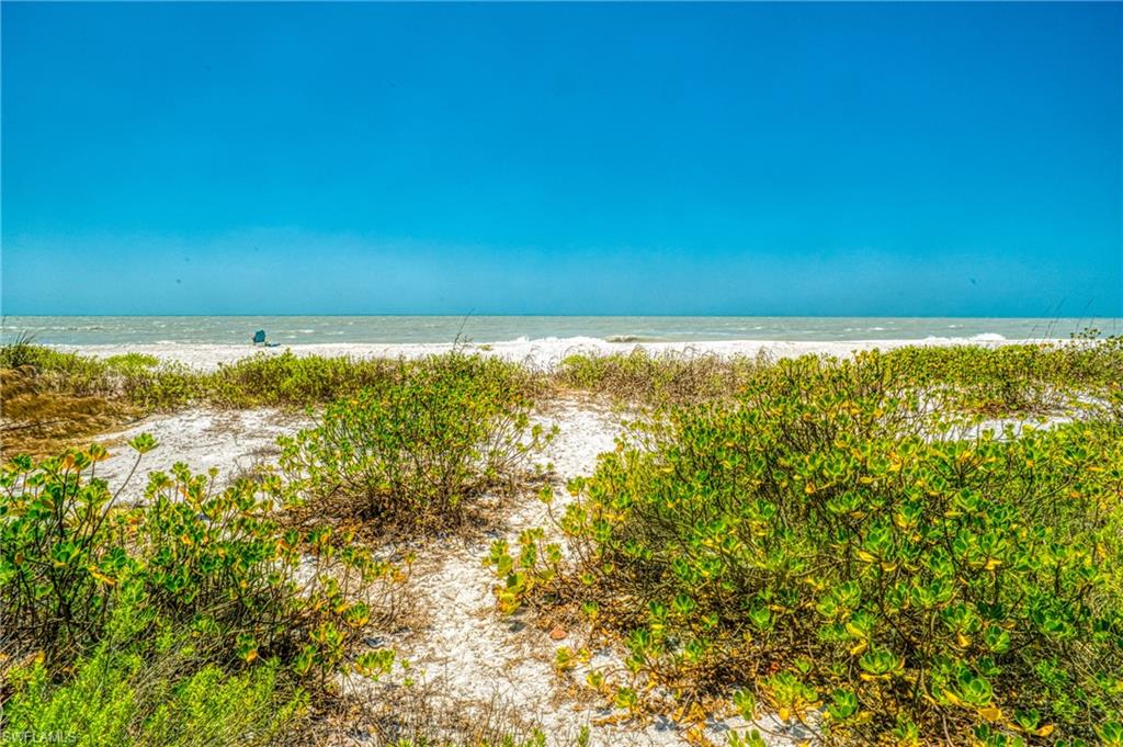 CHATEAUX SUR MER UNREC - Residential