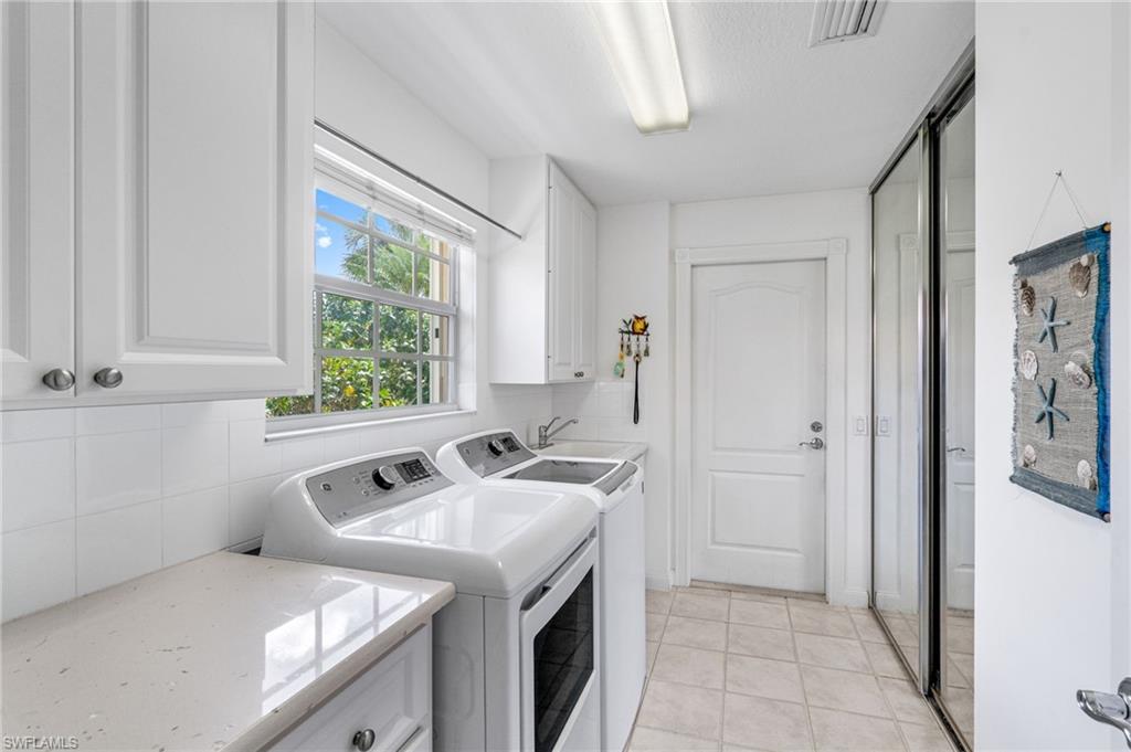 VILLAGE WALK - Residential