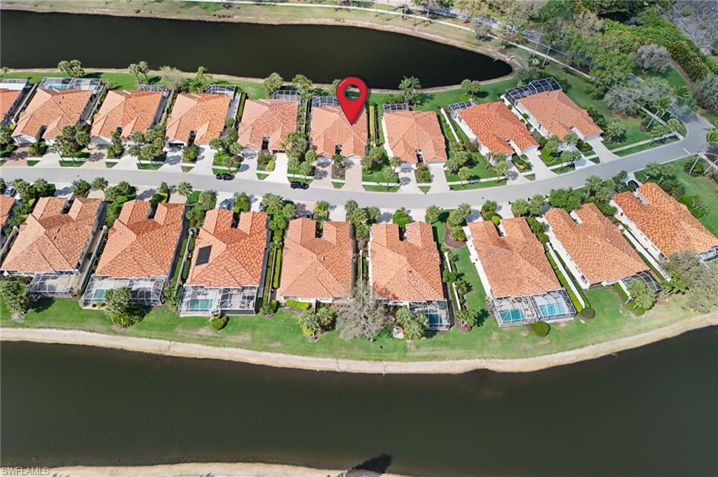 VILLAGE WALK - Residential