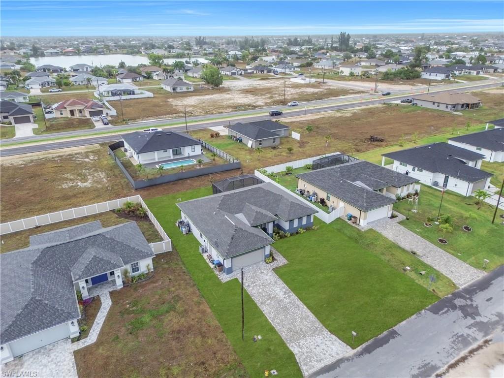 CAPE CORAL - Residential