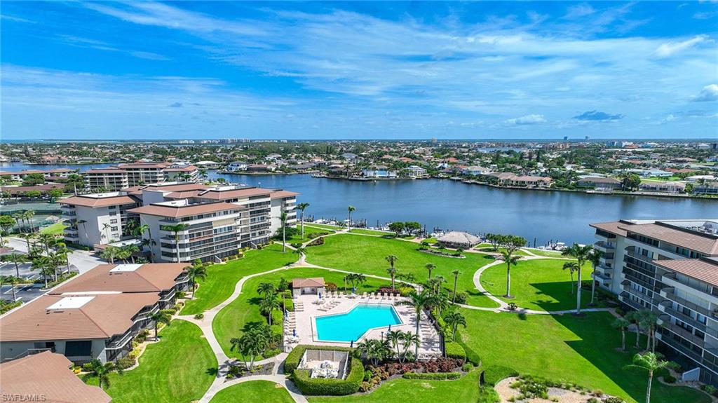 SOUTH SEAS - Residential Lease