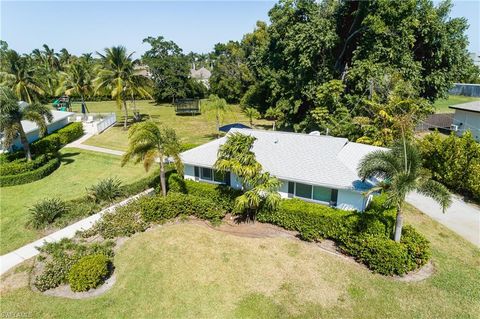 A home in NAPLES