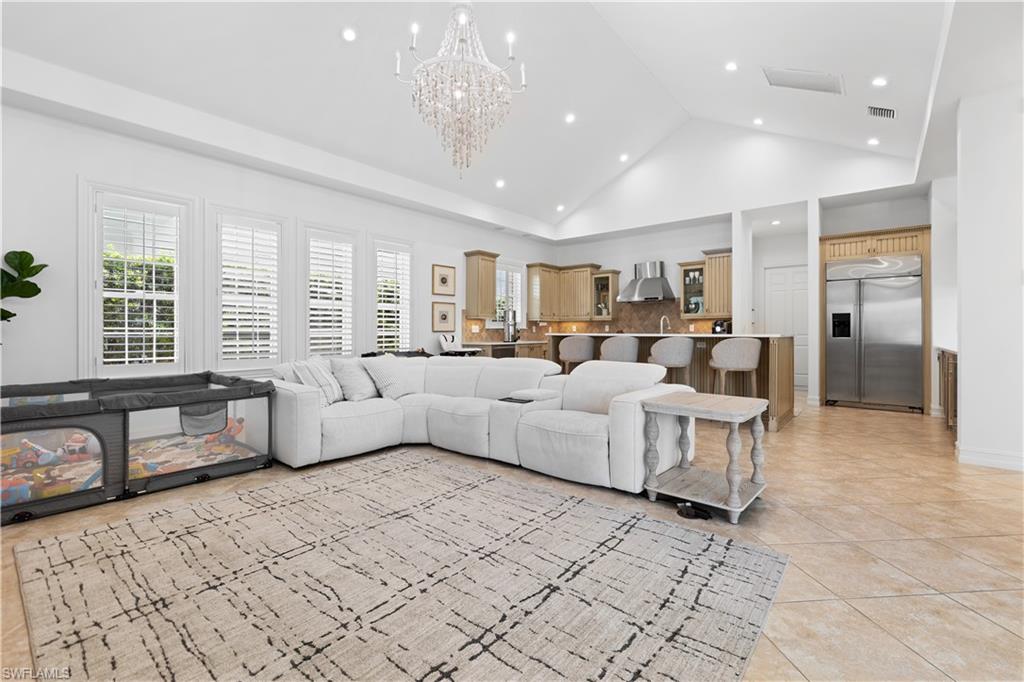 MOORINGS - Residential