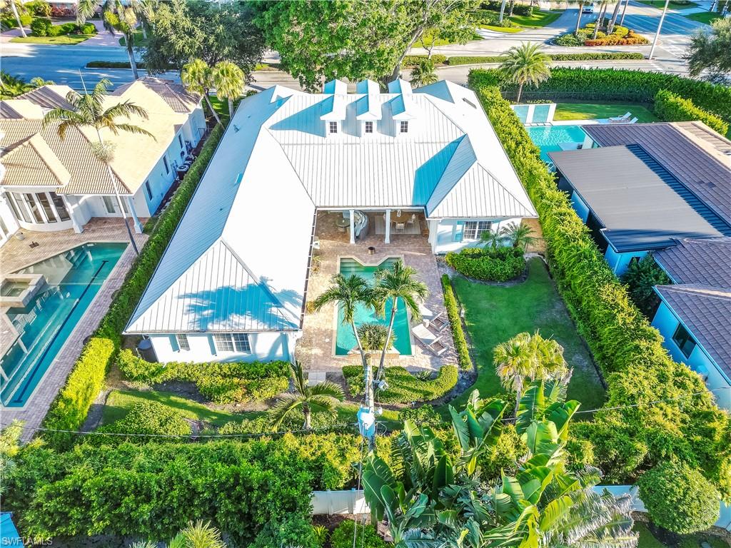 505 Harbour DR