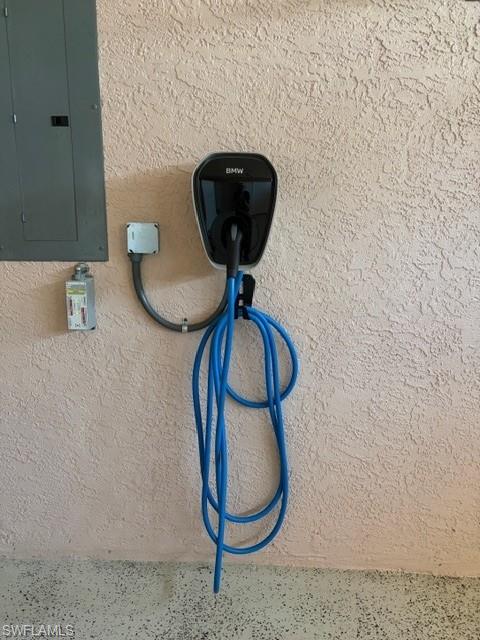 IMPERIAL GOLF ESTATES - Residential