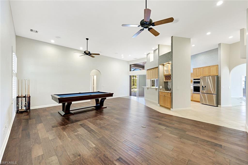 IMPERIAL GOLF ESTATES - Residential