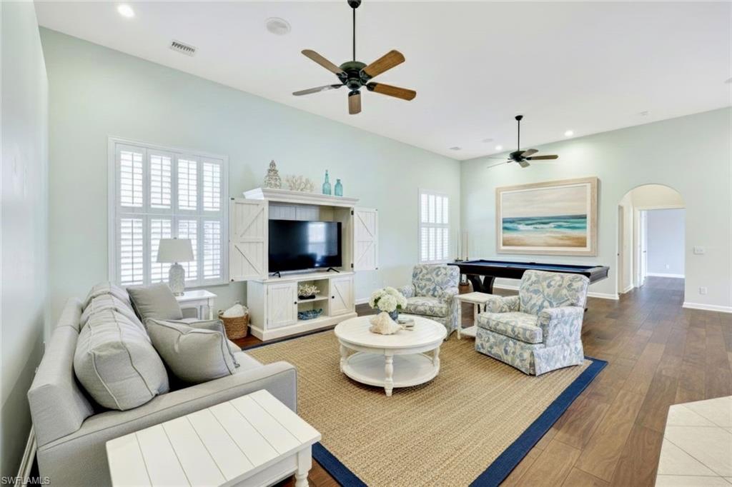 IMPERIAL GOLF ESTATES - Residential