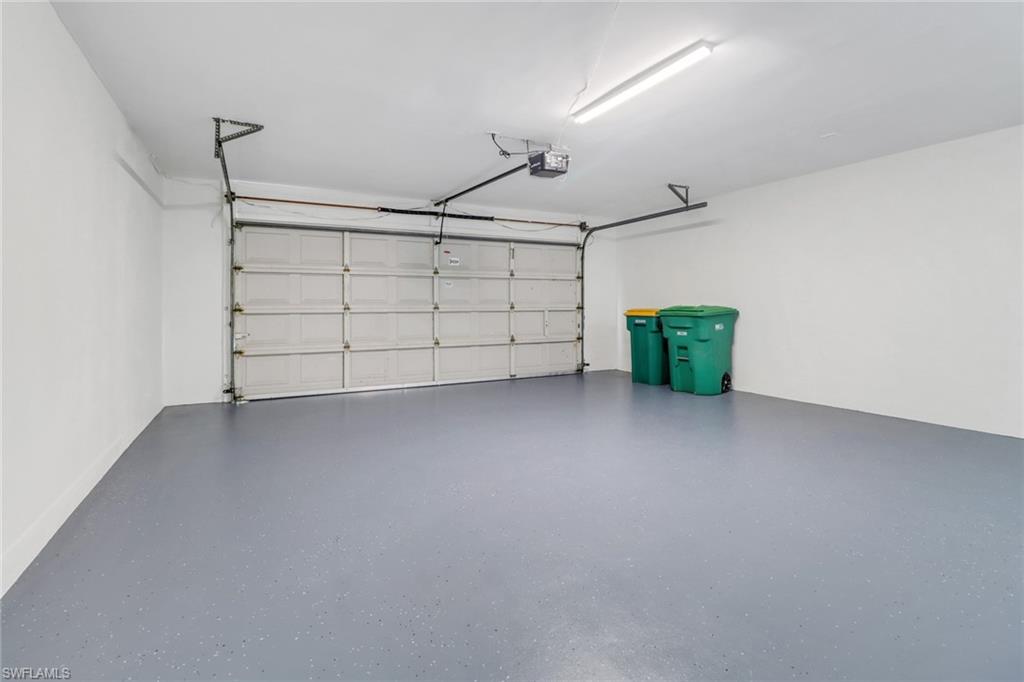 NAPLES TWIN LAKES - Residential