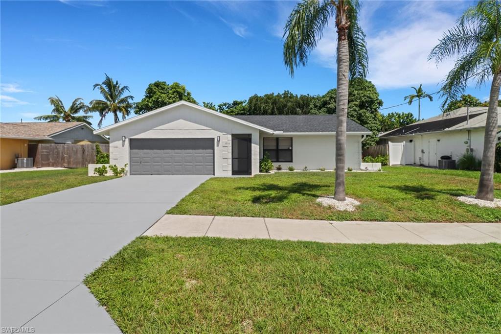 NAPLES TWIN LAKES - Residential