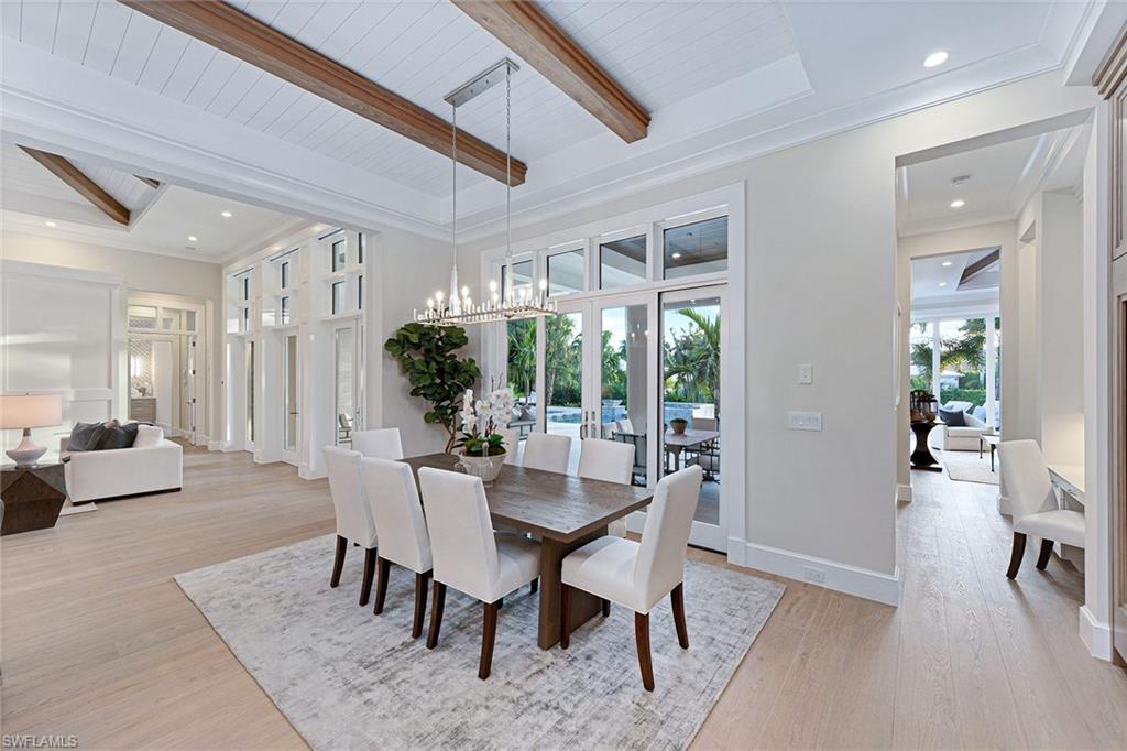 MOORINGS - Residential