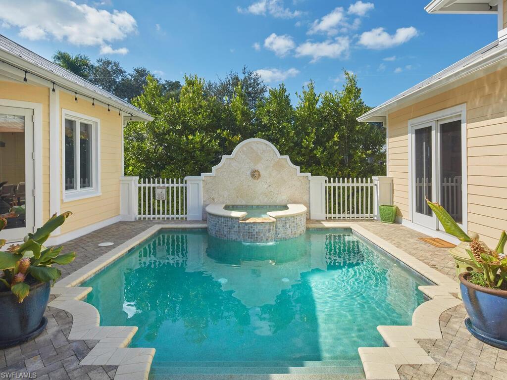 OLDE NAPLES - Residential Lease