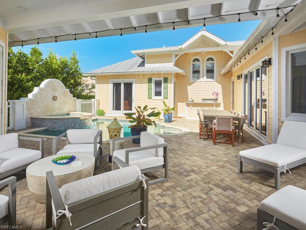 OLDE NAPLES - Residential Lease