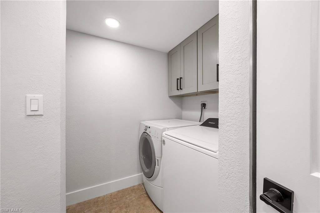 PARKWOODS TOWNHOUSE COMMUNITY - Residential