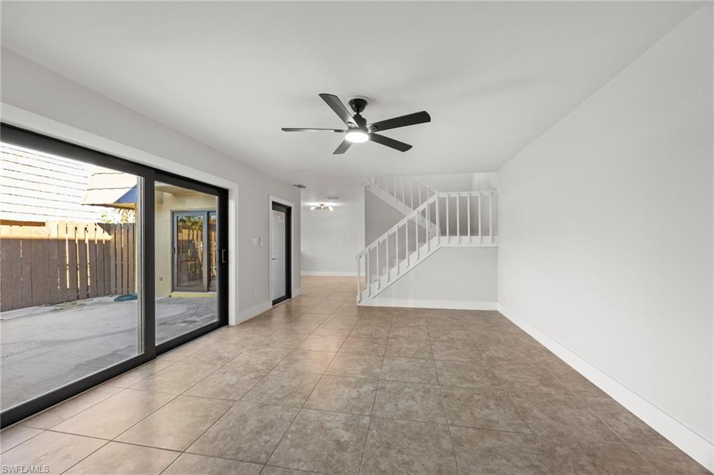 PARKWOODS TOWNHOUSE COMMUNITY - Residential