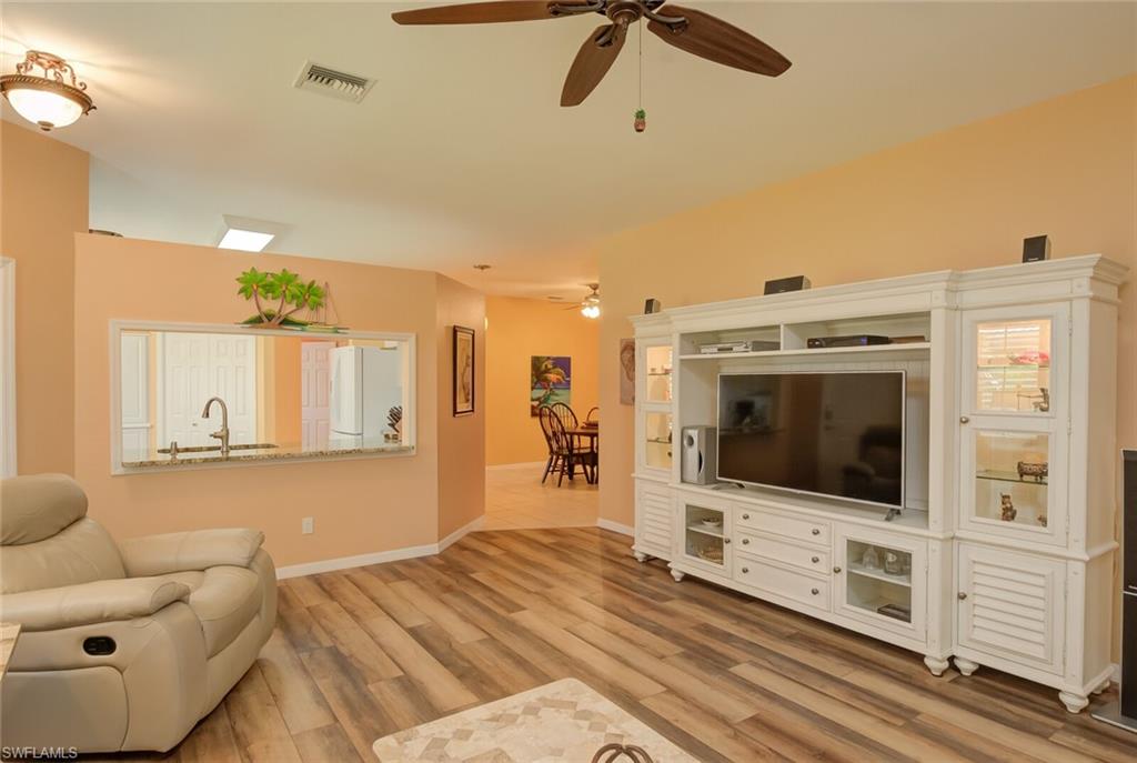 REFLECTION LAKES - Residential