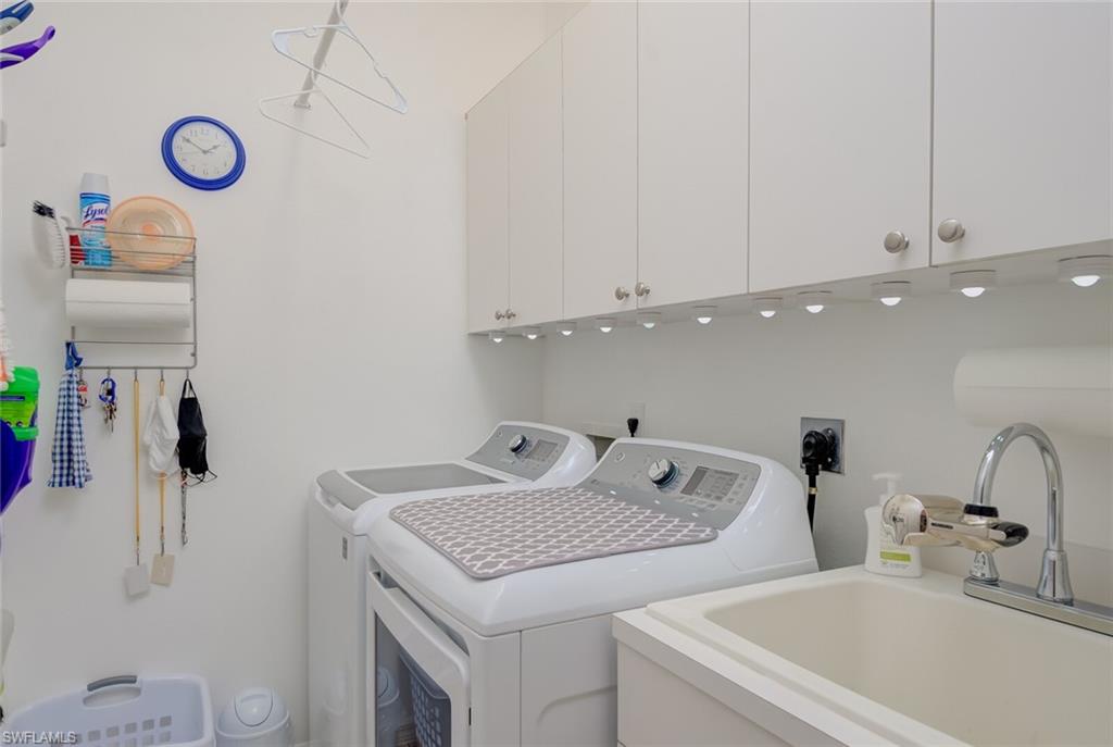 REFLECTION LAKES - Residential